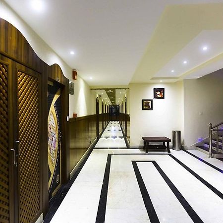 Hotel Kings Regency Drang Ngoại thất bức ảnh