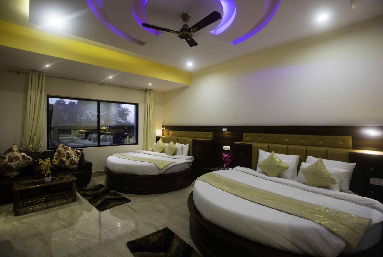 Hotel Kings Regency Drang Ngoại thất bức ảnh