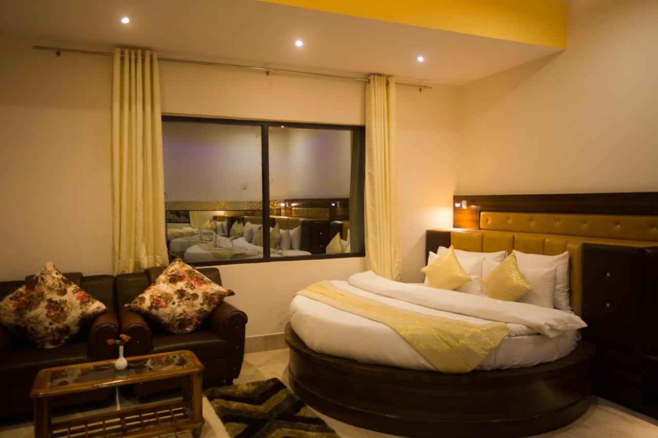 Hotel Kings Regency Drang Ngoại thất bức ảnh
